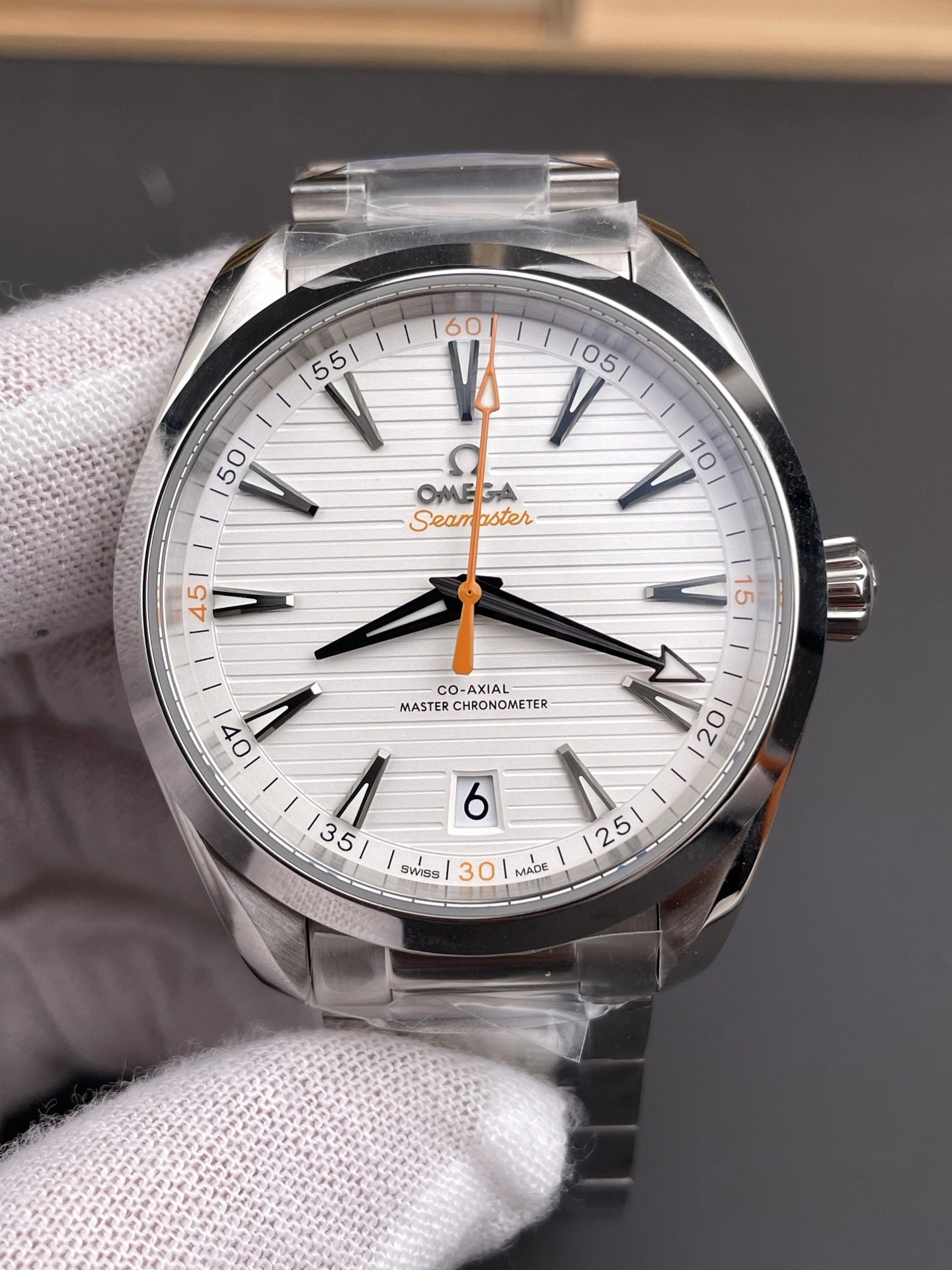 CBD Factory Omega Seamaster Aqua Terra 150M 41mm White Dial Orange Accents (220.10.41.21.02.001) 1:1 Super Clone – DD8900 Movement Affordable 271